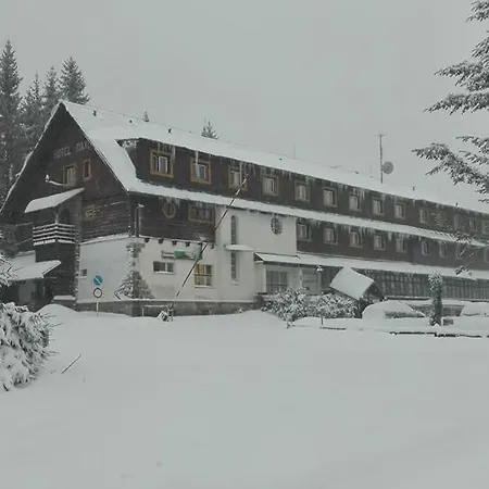Hotel Maxov 3*