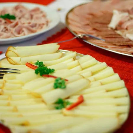 Hotel Maxov Josefuv Dul