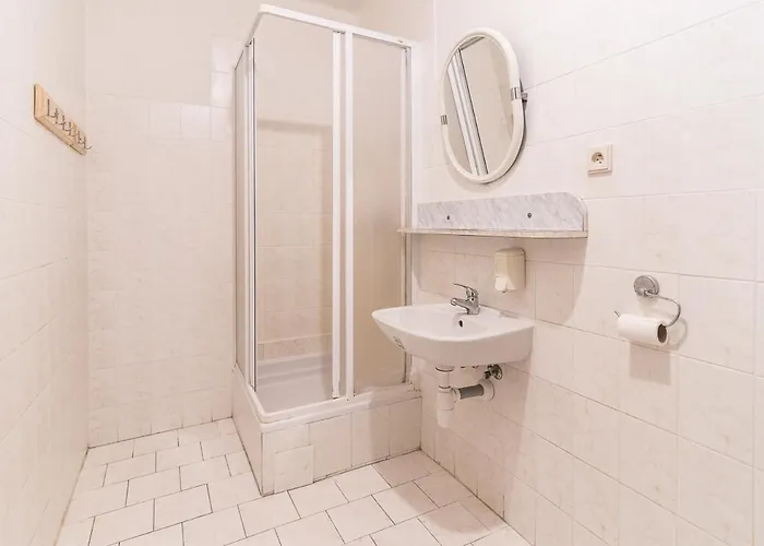 Hotell Maxov 3*