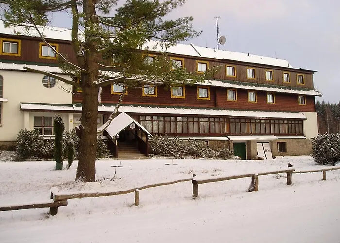 Hotell Maxov 3*