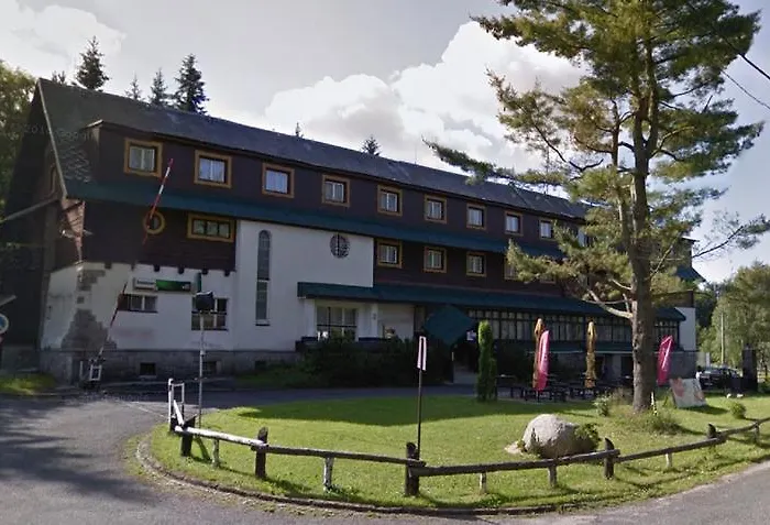 Hotell Maxov Josefŭv Dŭl